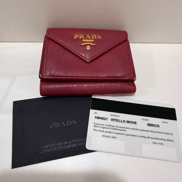 Prada Vitello Hot Pink Compact Wallet - Picture 9 of 10